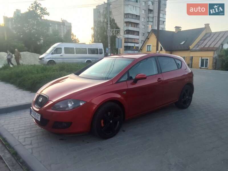 Хэтчбек SEAT Leon 2007 в Трускавце
