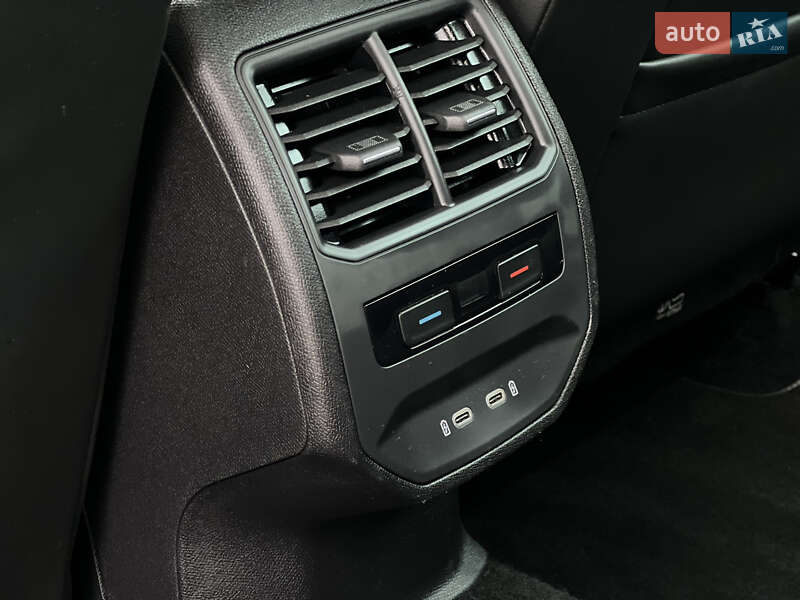 Хетчбек SEAT Leon 2020 в Стрию фото 41 Хетчбек SEAT Leon 2020 в Стрию