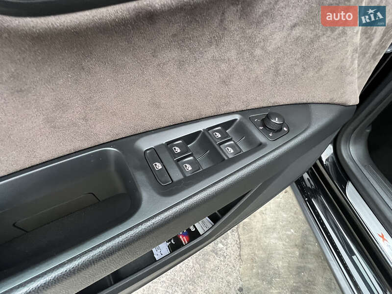 Універсал SEAT Leon 2016 в Дрогобичі