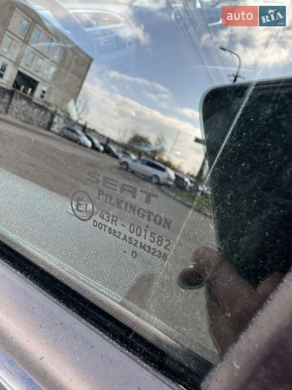 Хэтчбек SEAT Leon 2010 в Луцке фото 21 Хэтчбек SEAT Leon 2010 в Луцке