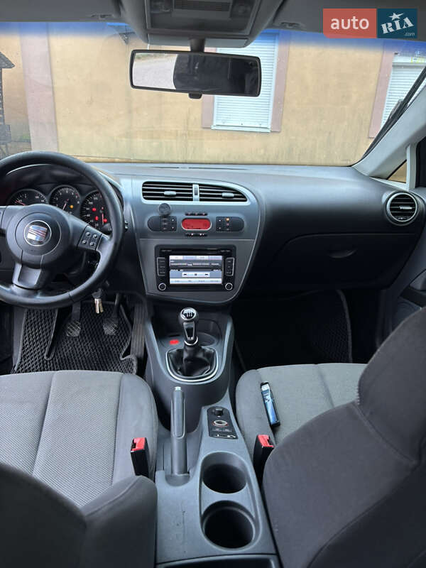 Хетчбек SEAT Leon 2006 в Києві фото 11 Хетчбек SEAT Leon 2006 в Києві