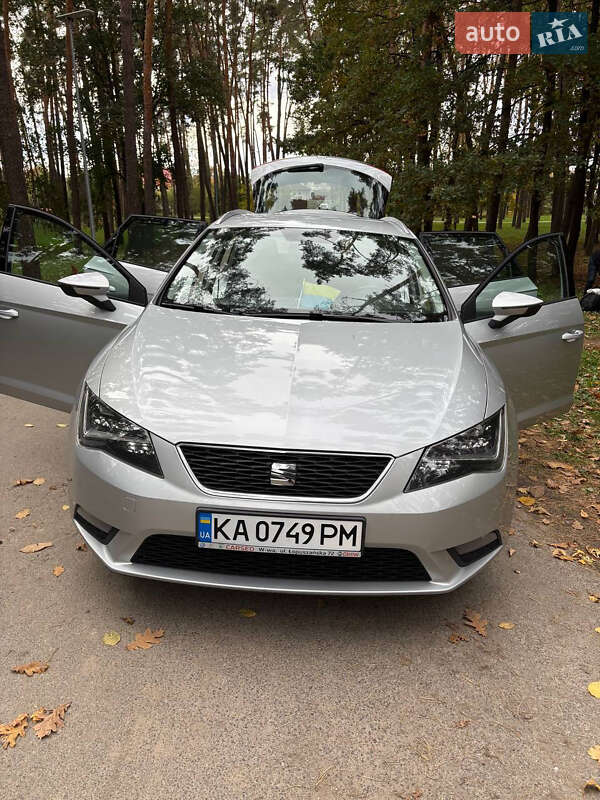 Универсал SEAT Leon 2015 в Киеве