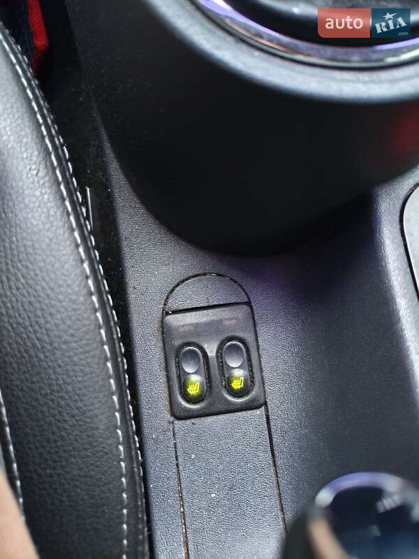 Хэтчбек SEAT Leon 2008 в Днепре