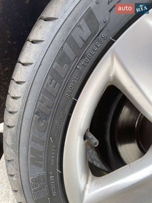 Хетчбек SEAT Leon 2008 в Києві