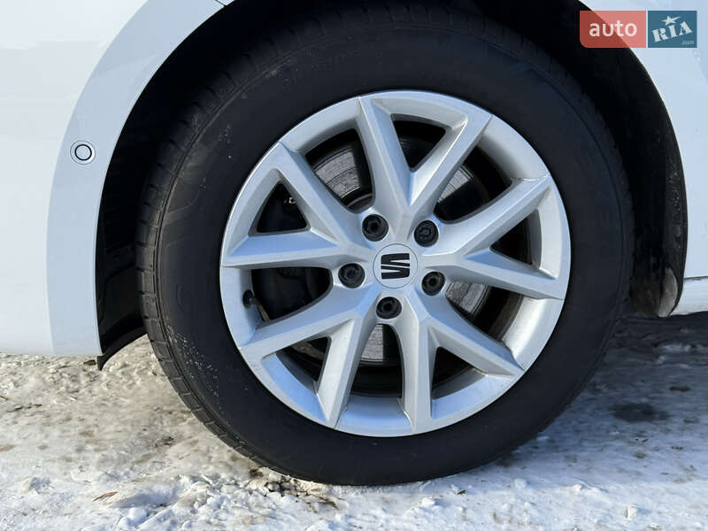 Універсал SEAT Leon 2022 в Луцьку