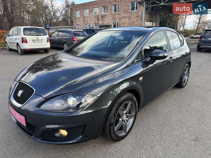 2010 Seat Leon, VIN VSSZZZ1PZBR009619:plate — фото 1 (autoria)