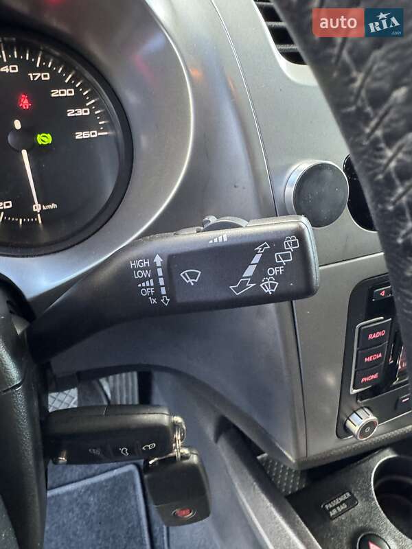 Хэтчбек SEAT Leon 2010 в Луцке фото 35 Хэтчбек SEAT Leon 2010 в Луцке