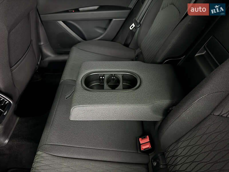 Универсал SEAT Leon 2016 в Киеве фото 41 Универсал SEAT Leon 2016 в Киеве