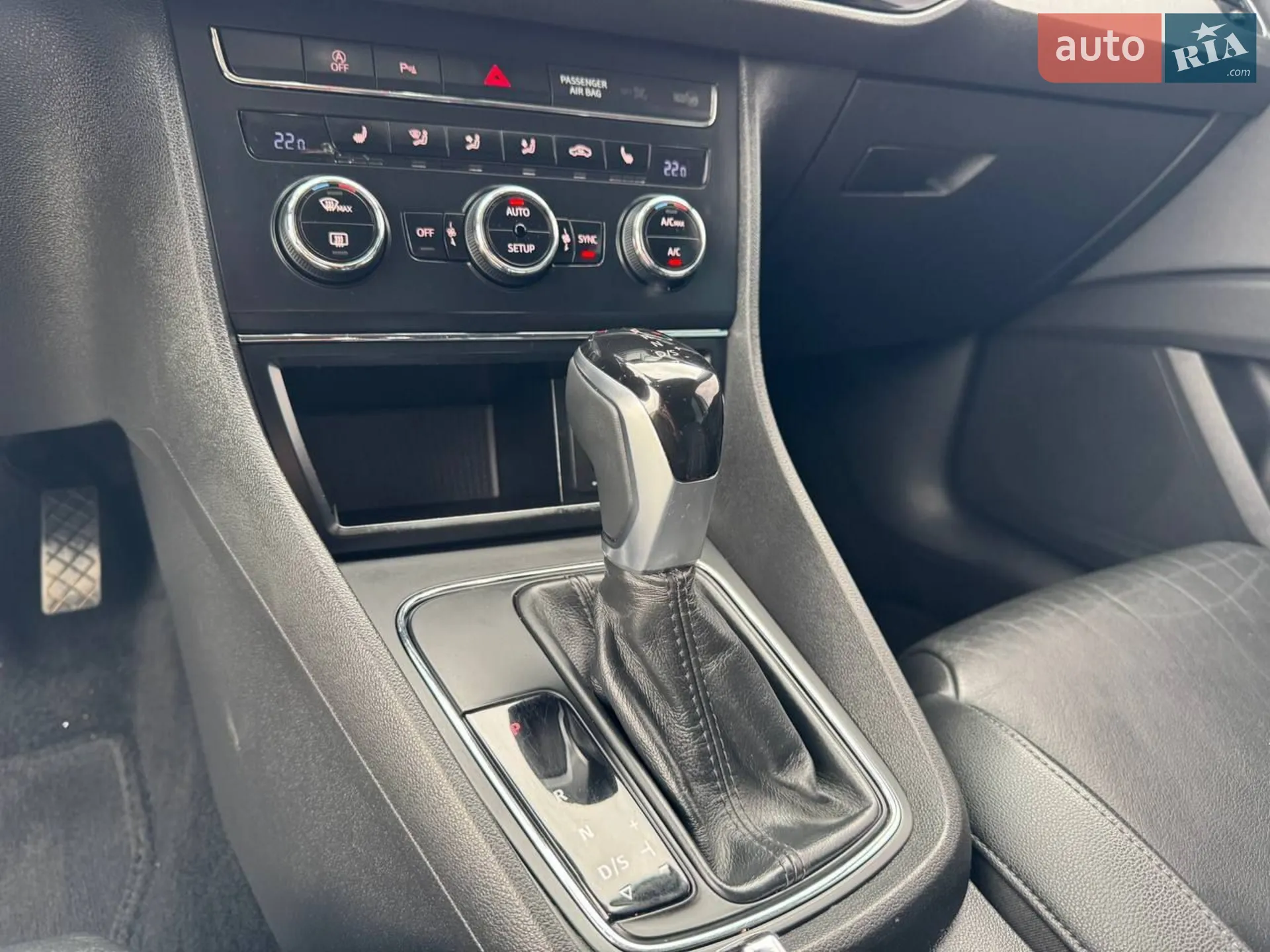 2015 SEAT Leon - мініатюра 23