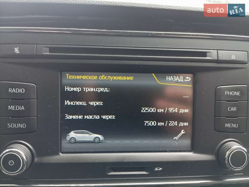 Хэтчбек SEAT Leon 2015 в Киеве