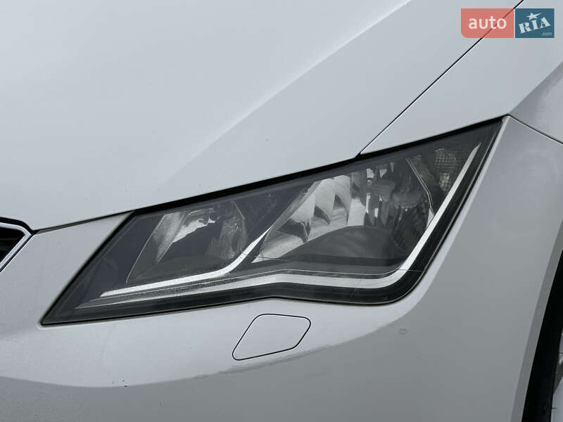 Хетчбек SEAT Leon 2013 в Харкові