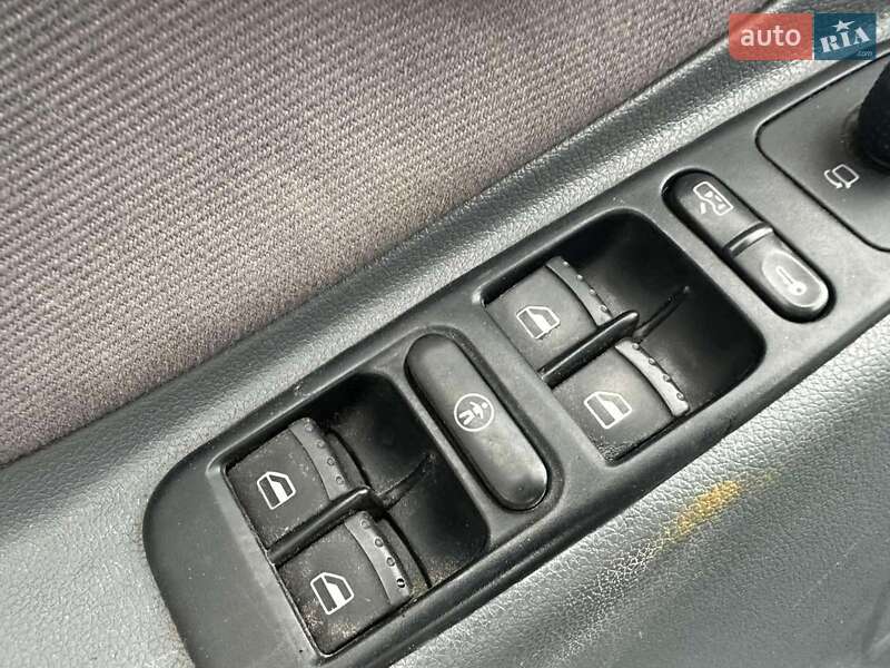 Хетчбек SEAT Leon 2001 в Львові фото 19 Хетчбек SEAT Leon 2001 в Львові