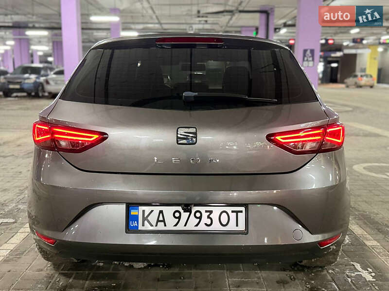 Хетчбек SEAT Leon 2015 в Києві