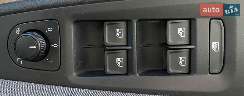 Универсал SEAT Leon 2018 в Львове фото 23 Универсал SEAT Leon 2018 в Львове