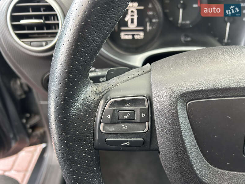 Хетчбек SEAT Leon 2011 в Білій Церкві фото 28 Хетчбек SEAT Leon 2011 в Білій Церкві