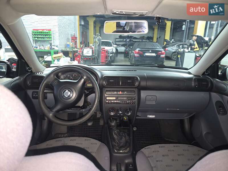 Хэтчбек SEAT Leon 2001 в Киеве фото 6 Хэтчбек SEAT Leon 2001 в Киеве