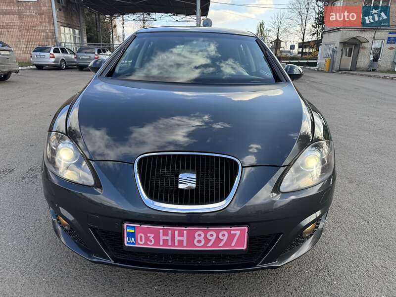 Хетчбек SEAT Leon 2010 в Луцьку фото 3 Хетчбек SEAT Leon 2010 в Луцьку