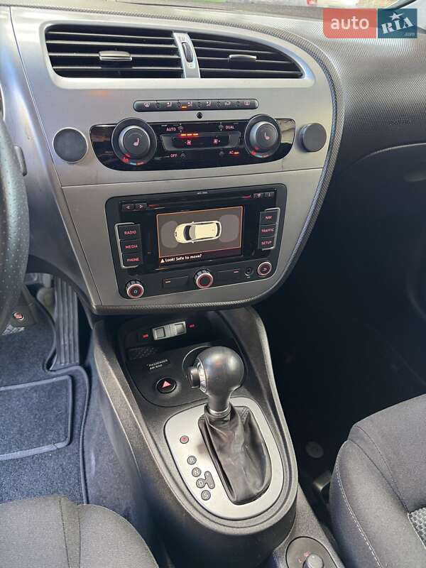 Хетчбек SEAT Leon 2010 в Луцьку фото 38 Хетчбек SEAT Leon 2010 в Луцьку