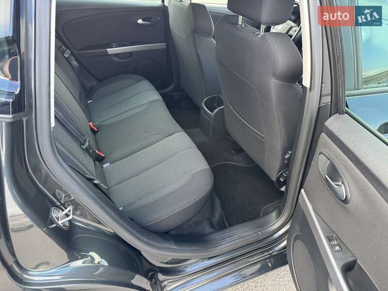 Хетчбек SEAT Leon 2010 в Луцьку фото 27 Хетчбек SEAT Leon 2010 в Луцьку