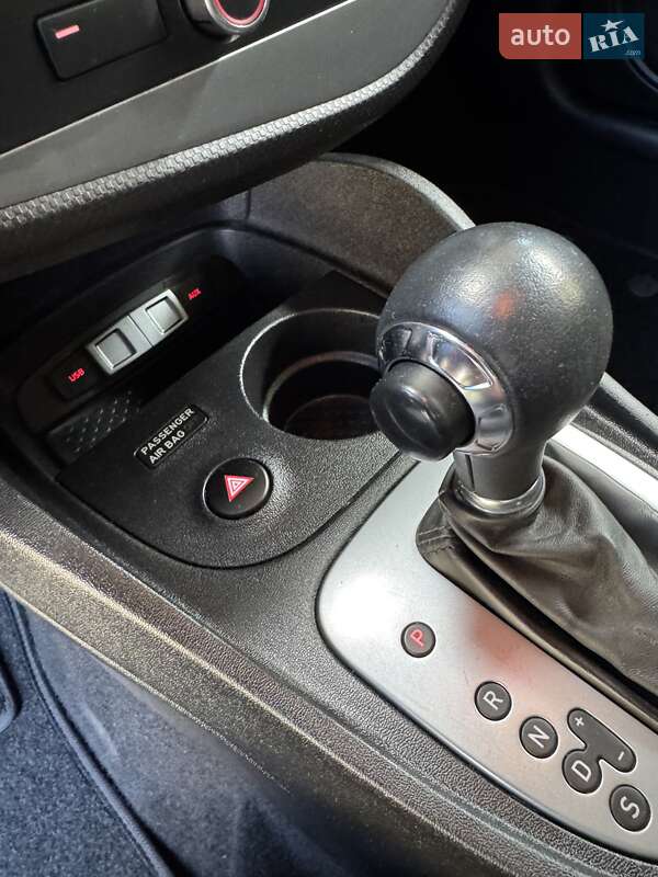 Хетчбек SEAT Leon 2010 в Луцьку фото 44 Хетчбек SEAT Leon 2010 в Луцьку