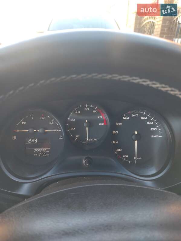 Хетчбек SEAT Leon 2011 в Дрогобичі