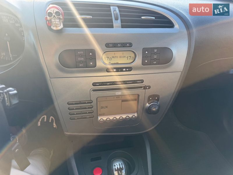 Хэтчбек SEAT Leon 2008 в Стрые