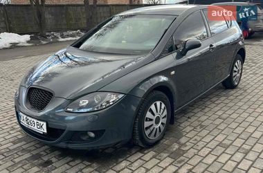 Хэтчбек SEAT Leon 2007 в Пирятине