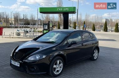 Хэтчбек SEAT Leon 2008 в Кременчуге