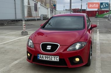 Хетчбек SEAT Leon 2007 в Києві