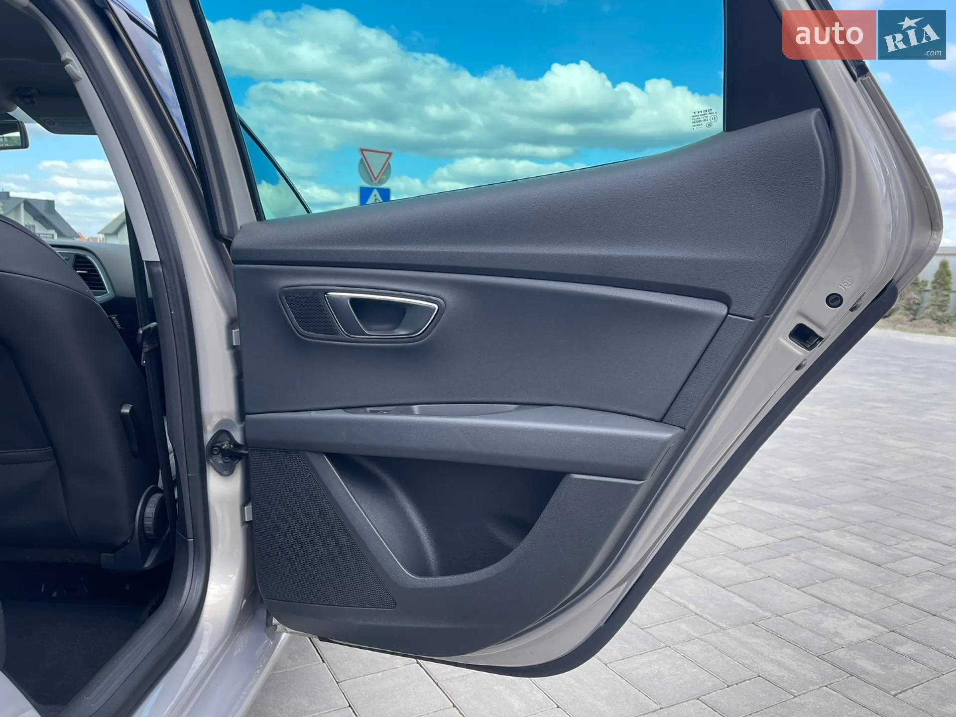 2014 SEAT Leon - мініатюра 24