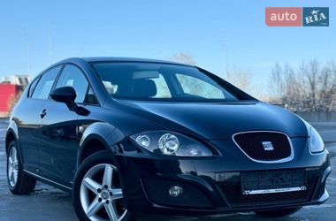 Хетчбек SEAT Leon 2011 в Києві