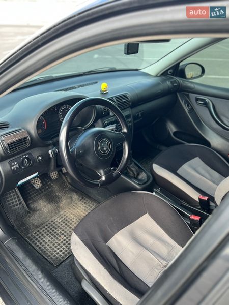 Хэтчбек SEAT Leon 2003 в Львове