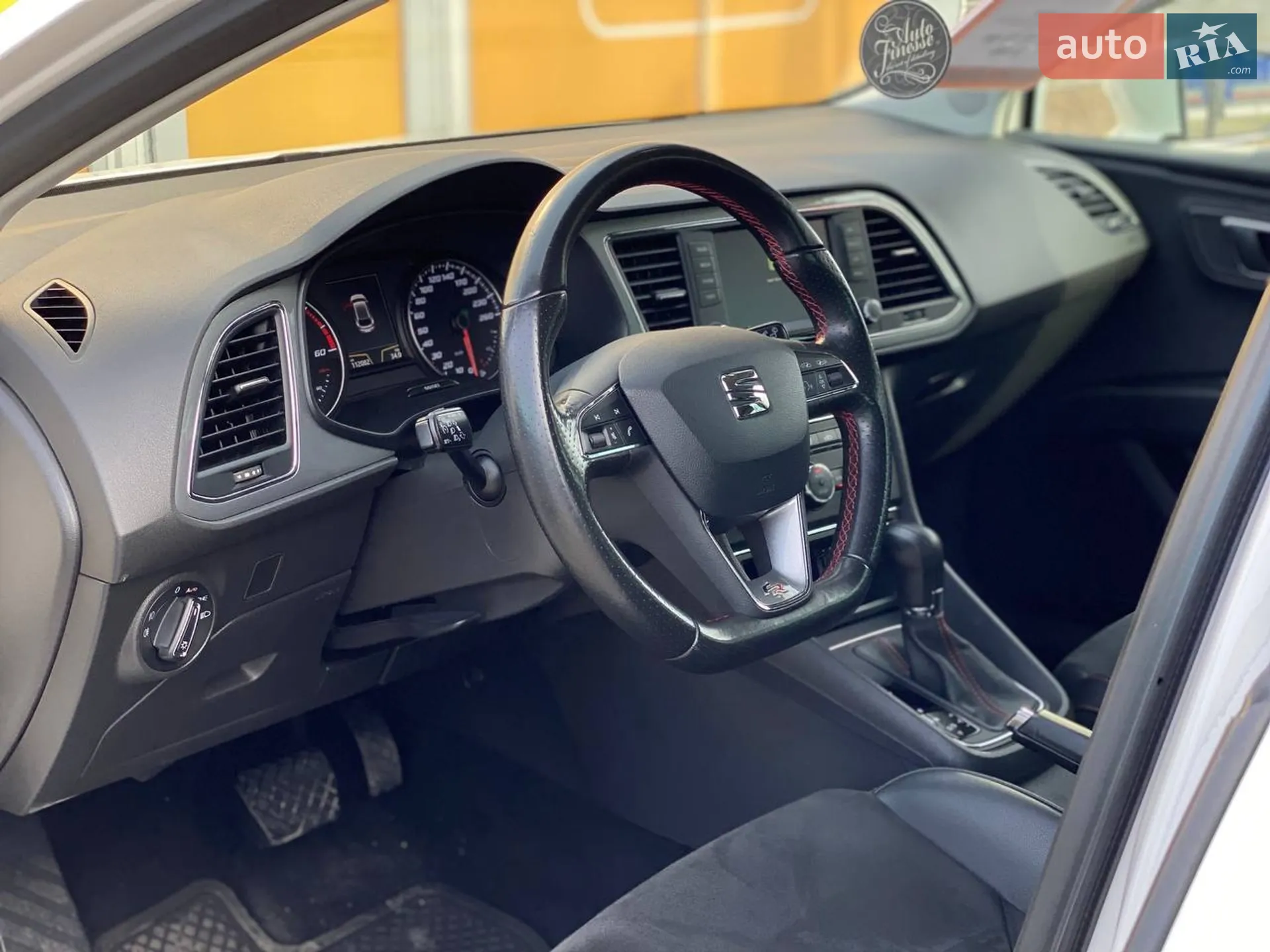 2016 SEAT Leon - мініатюра 7