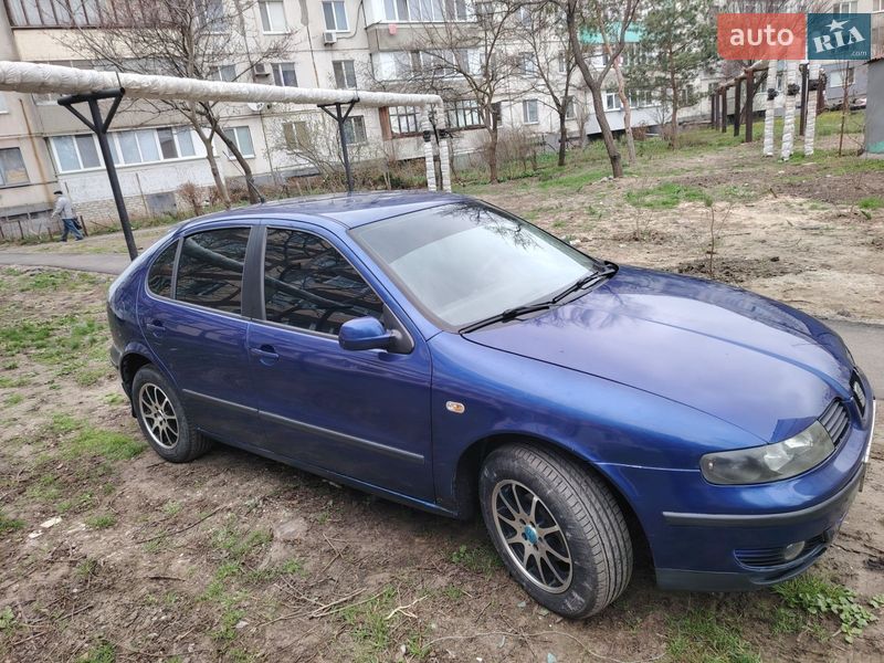 Хетчбек SEAT Leon 2003 в Павлограді