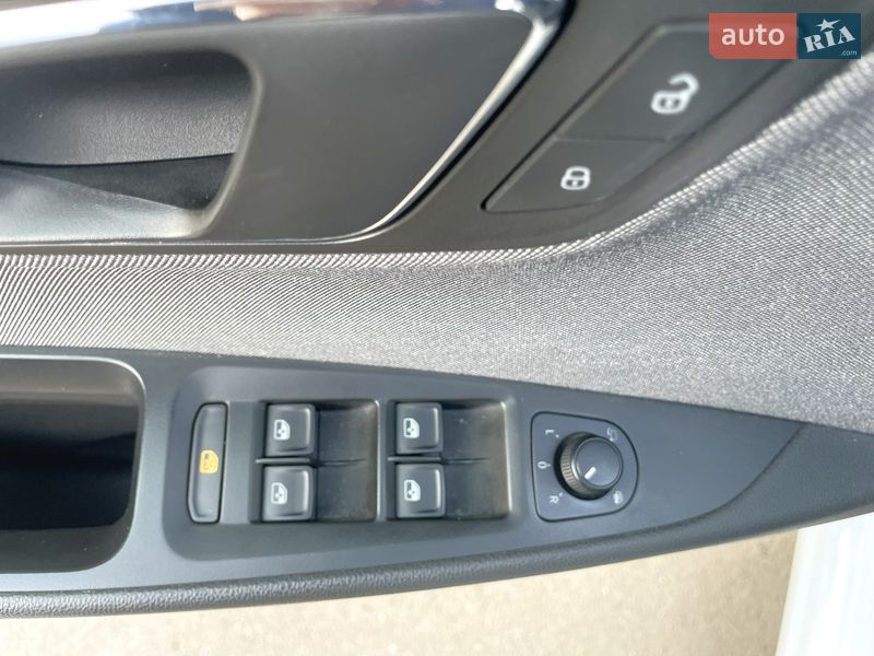 Универсал SEAT Leon 2019 в Ивано-Франковске