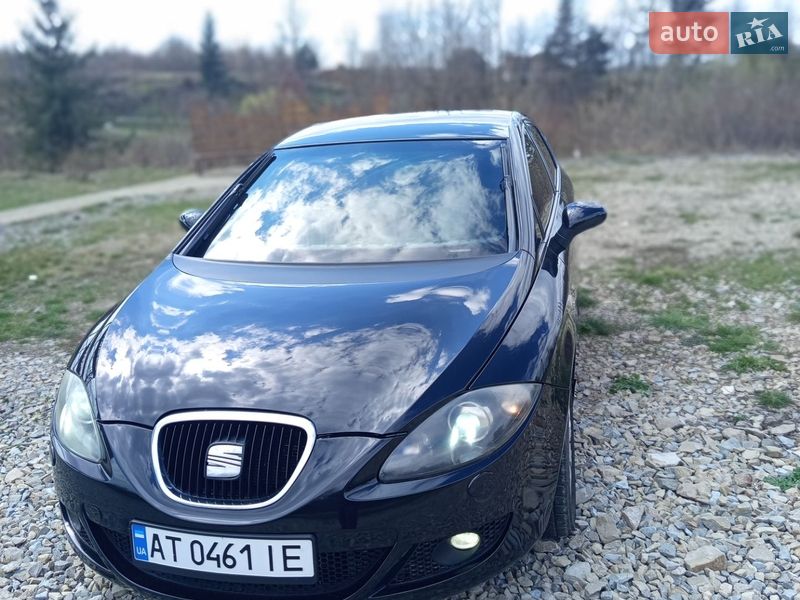 Хэтчбек SEAT Leon 2006 в Богородчанах