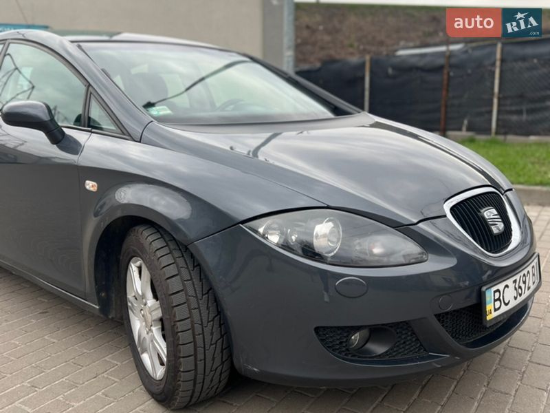Хетчбек SEAT Leon 2006 в Львові