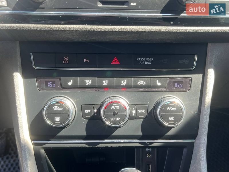 Универсал SEAT Leon 2016 в Киеве