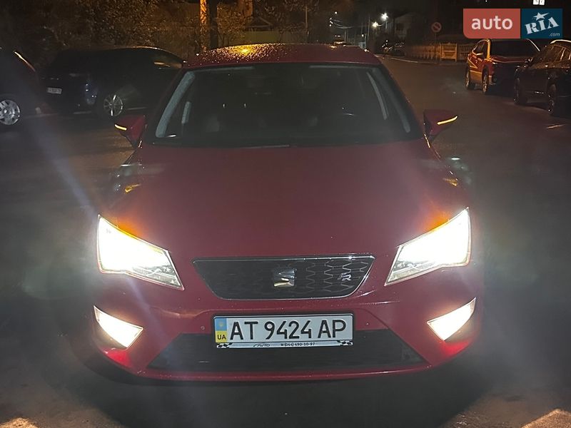 Хетчбек SEAT Leon 2014 в Ірпені