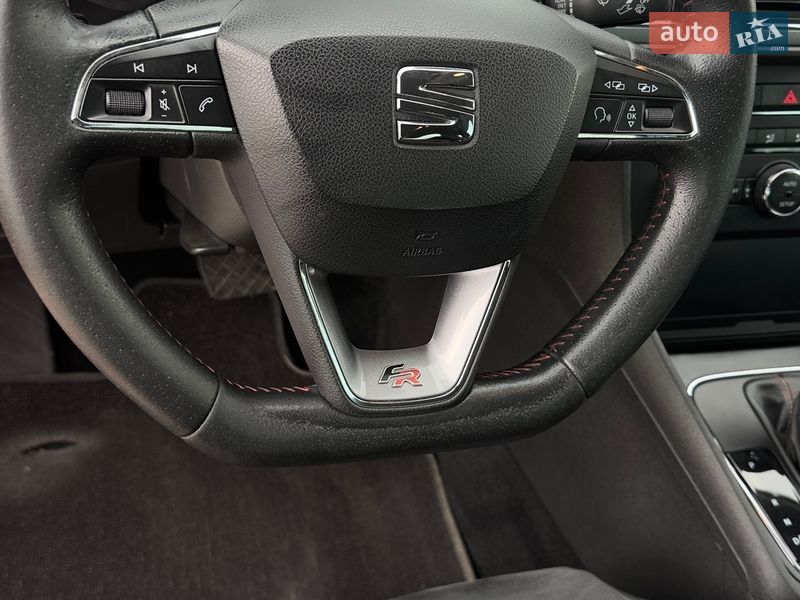Хетчбек SEAT Leon 2014 в Ірпені