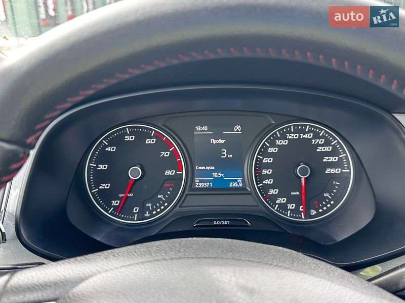 Хетчбек SEAT Leon 2014 в Ірпені