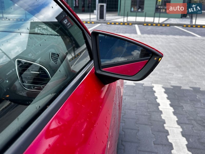 Хетчбек SEAT Leon 2014 в Ірпені