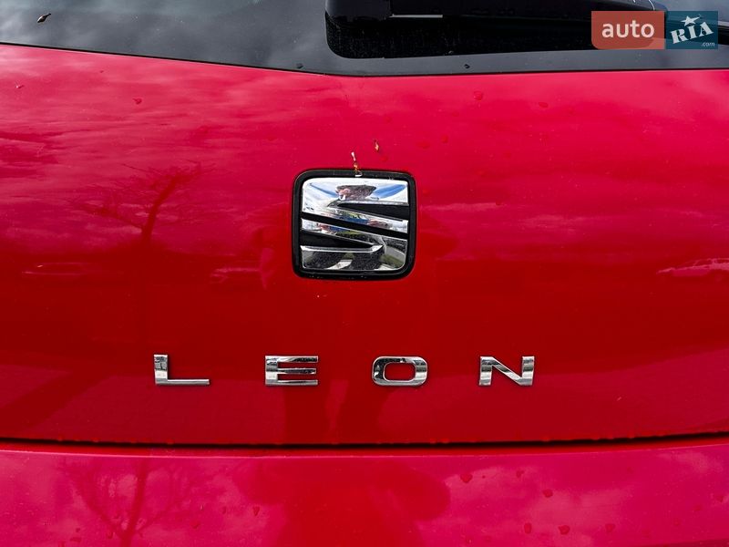 Хетчбек SEAT Leon 2014 в Ірпені