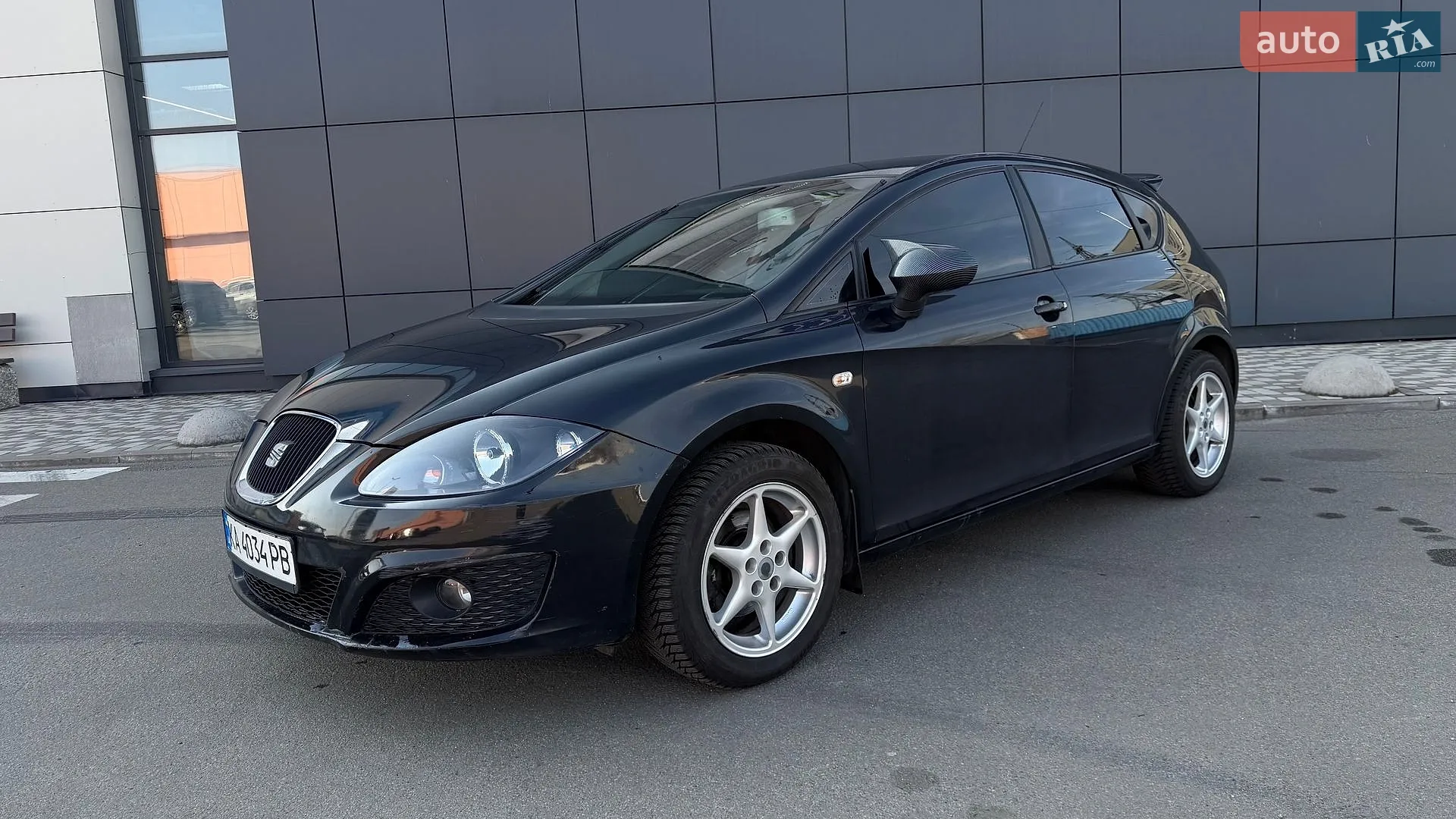 2011 SEAT Leon - мініатюра 2