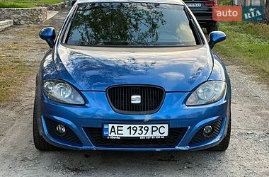 Хетчбек SEAT Leon 2011 в Дніпрі