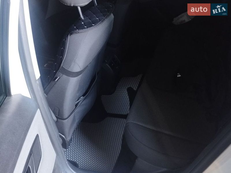 Універсал SEAT Leon 2018 в Чернівцях