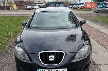 Хэтчбек SEAT Leon 2007 в Козельце