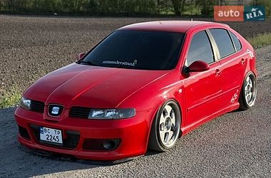 Хэтчбек SEAT Leon 2003 в Радехове