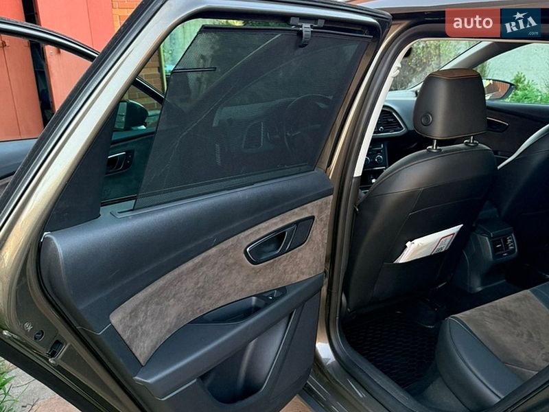 Универсал SEAT Leon 2016 в Киеве