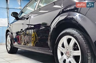 Хэтчбек SEAT Leon 2006 в Стрые